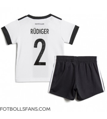 Tyskland Antonio Rudiger #2 Replika Hemmatröja Barn VM 2022 Kortärmad (+ Korta byxor)